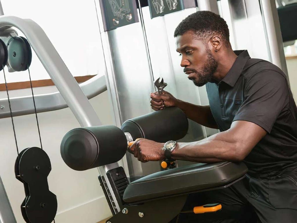 Private Training Studio Vs. Commercial Gym: A Complete Comparison Guide 4 Private Training Studio Vs. Commercial Gym: A Complete Comparison Guide 4