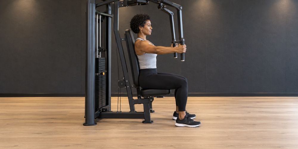 How To Use The Pec Deck With Proper Form 4 How To Use The Pec Deck With Proper Form 4